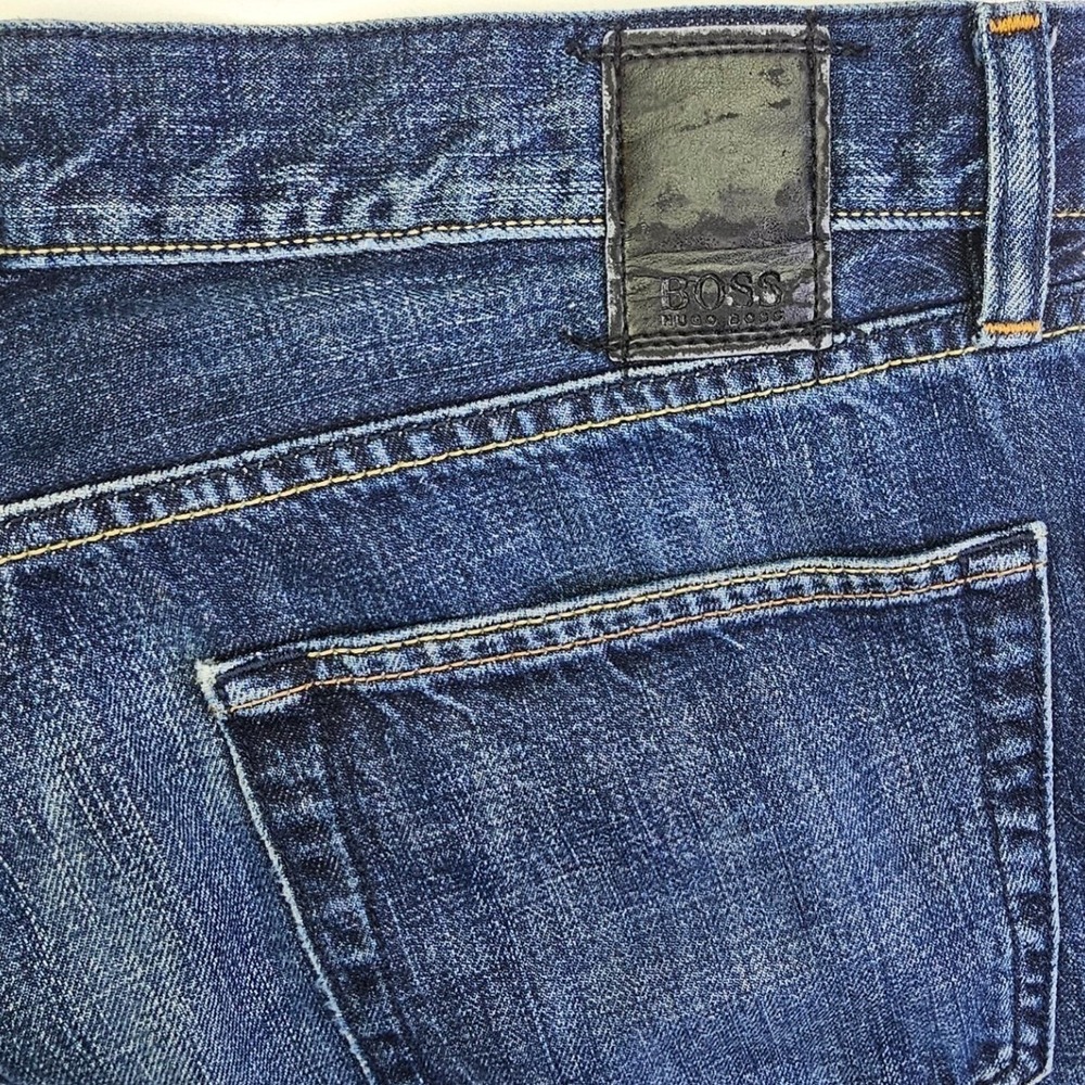 Hugo Boss Mens Dark Wash Straight Leg Distressed Denim Jeans 34x32 - Picture 7 of 16